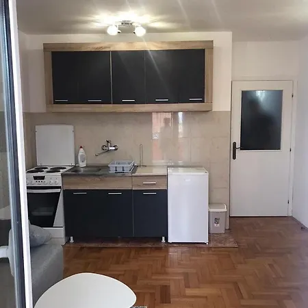 Melani Apartman